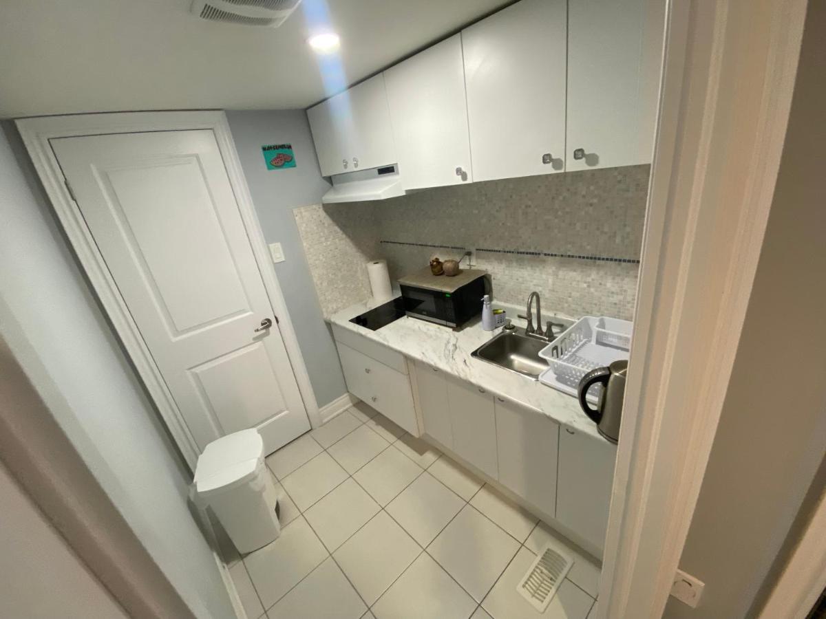 2 Bedroom With 2 Ensuites Unit In Richmond Hill Exterior photo