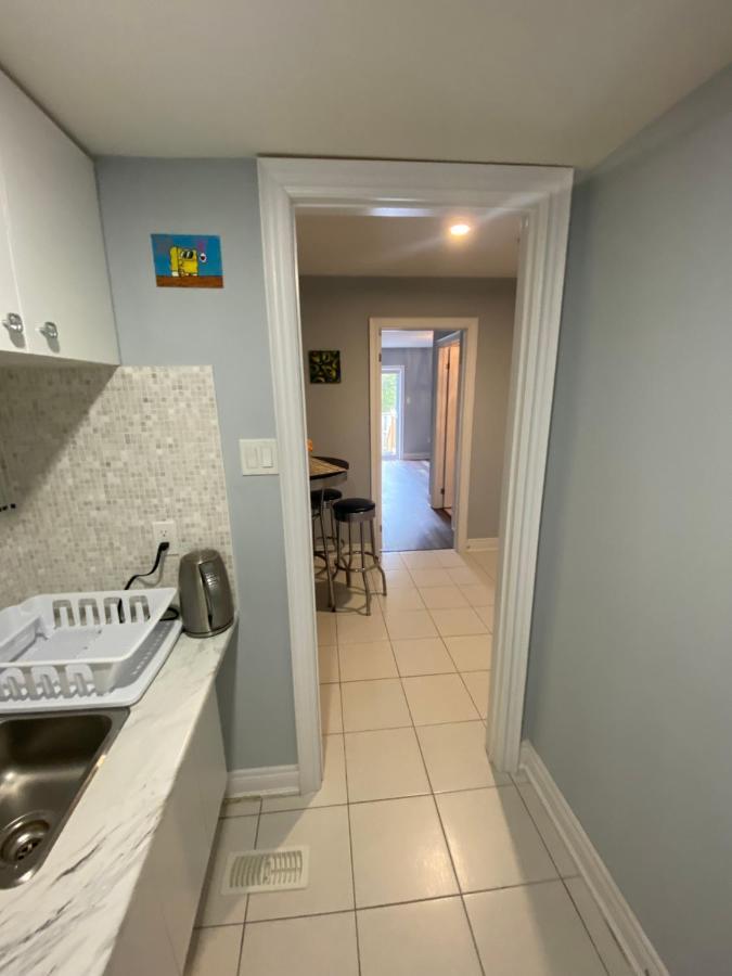 2 Bedroom With 2 Ensuites Unit In Richmond Hill Exterior photo
